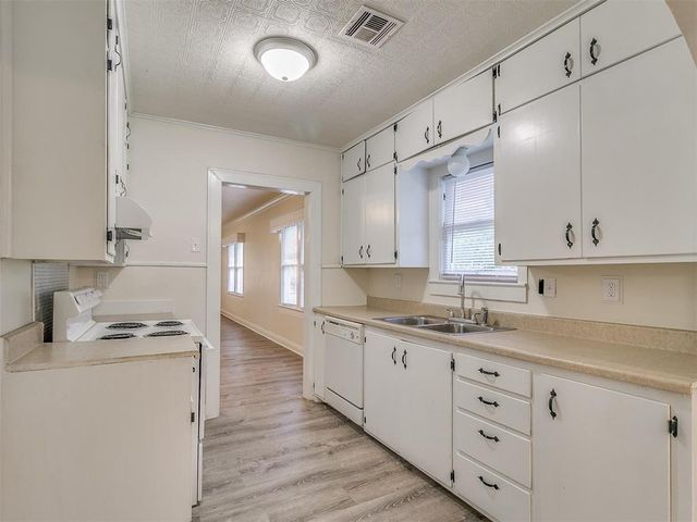 1207 N Beard Avenue, Shawnee, OK 74801