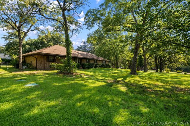 5616 Stonecreek, Durant, OK 74701