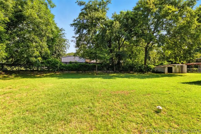 5616 Stonecreek, Durant, OK 74701