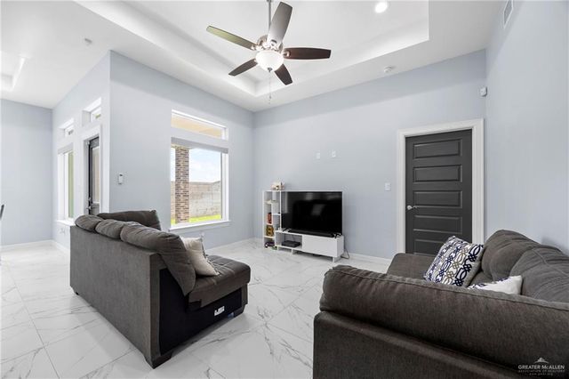 3929 Burr Drive, Edinburg, TX 78542