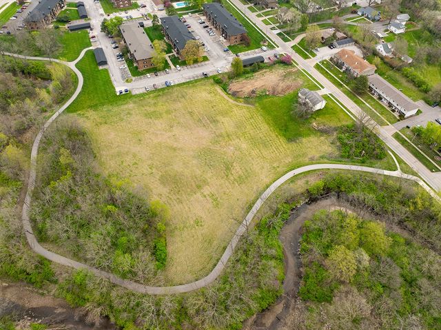 485 S 19th Street, West Des Moines, IA 50265