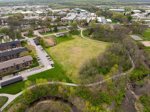 485 S 19th Street, West Des Moines, IA 50265