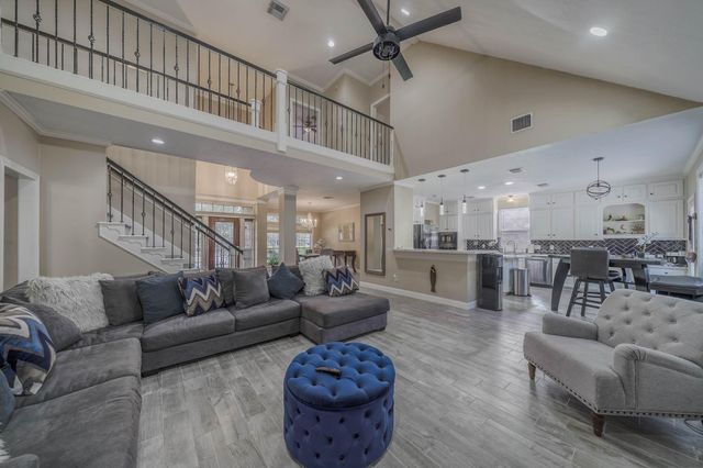 3119 Scenic Elm Street, Houston, TX 77059