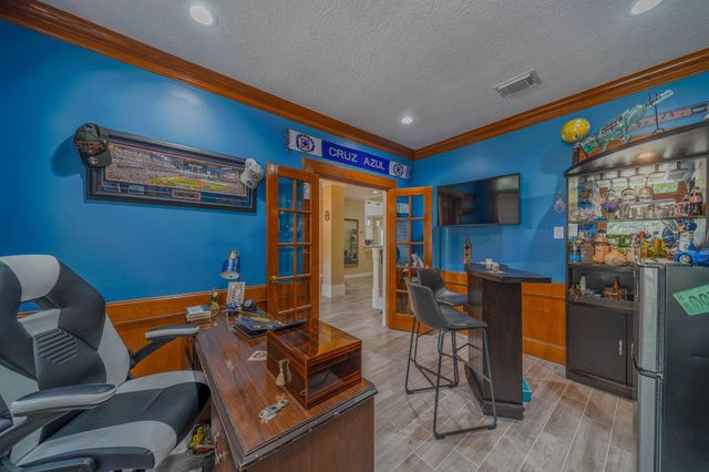 3119 Scenic Elm Street, Houston, TX 77059