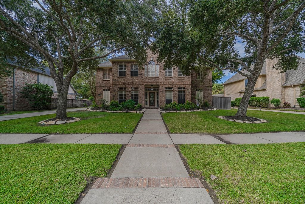 3119 Scenic Elm Street, Houston, TX 77059