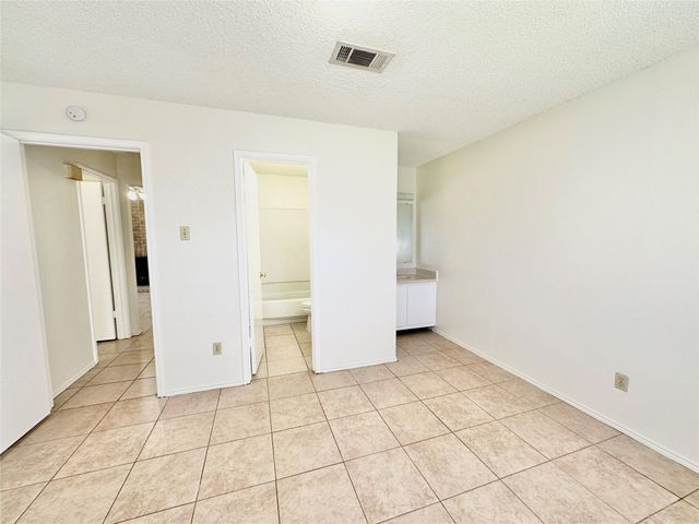 13753 Sablecrest Street, Houston, TX 77014