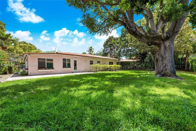 6000 Leonardo St 6000, Coral Gables, FL 33146