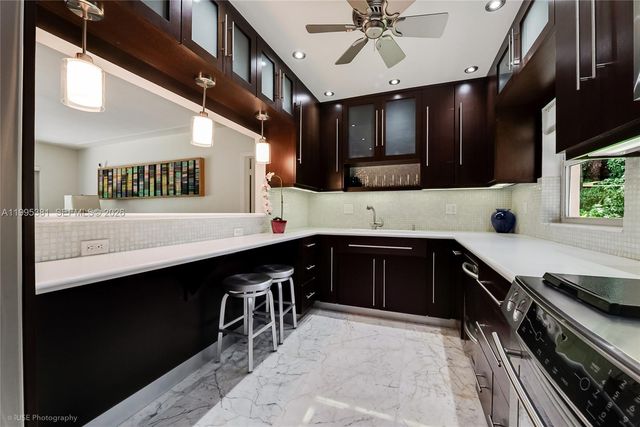 6000 Leonardo St 6000, Coral Gables, FL 33146