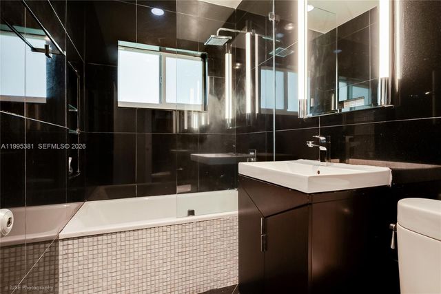 6000 Leonardo St 6000, Coral Gables, FL 33146