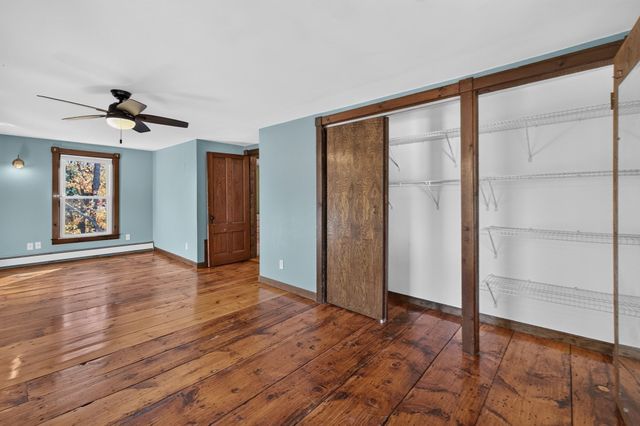 6 Glen Ave, Upton, MA 01568