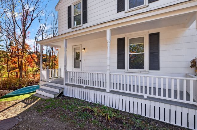 6 Glen Ave, Upton, MA 01568