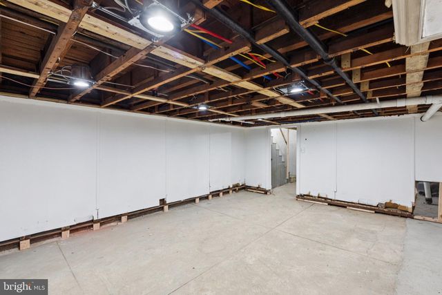 1046 GRANITE ST, Philadelphia, PA 19124