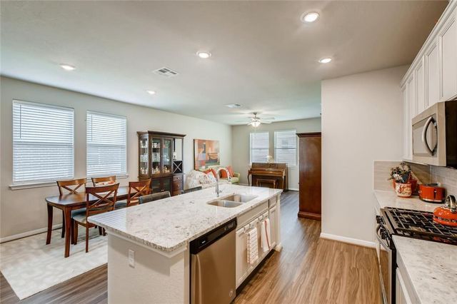 105 Tucana ST, Georgetown, TX 78628