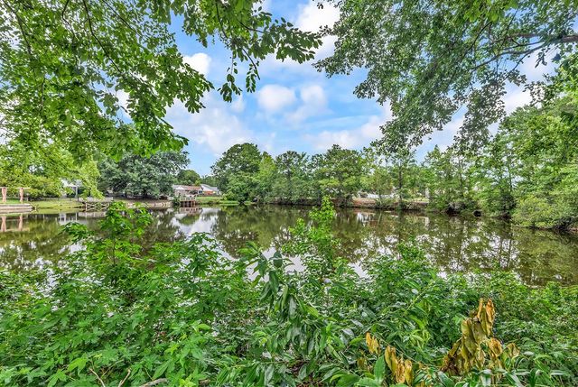 337 Oak Haven Dr., Murrells Inlet, SC 29576