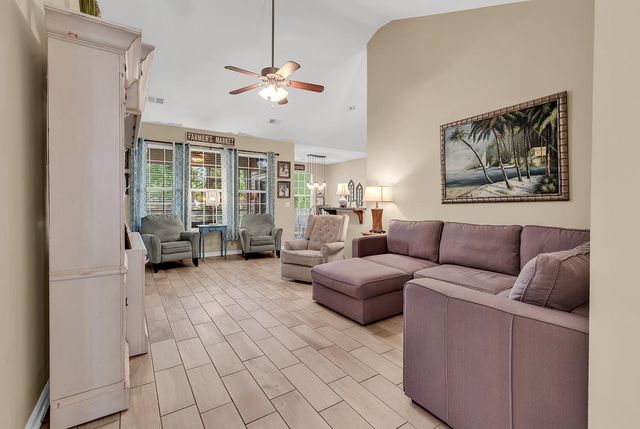 337 Oak Haven Dr., Murrells Inlet, SC 29576