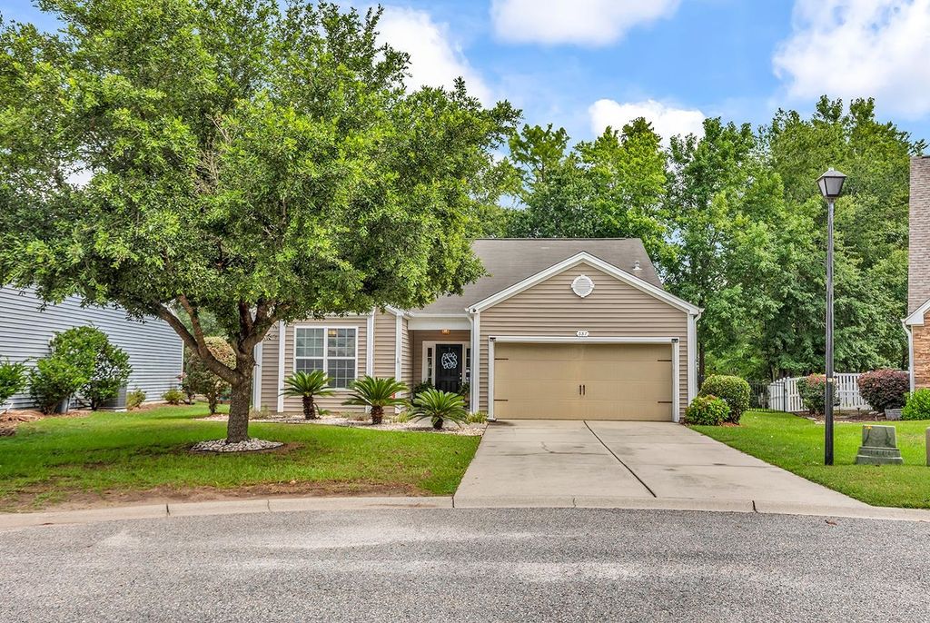 337 Oak Haven Dr., Murrells Inlet, SC 29576