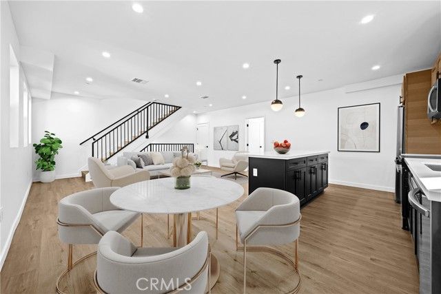 1342 Kingsley 1, Los Angeles, CA 90027