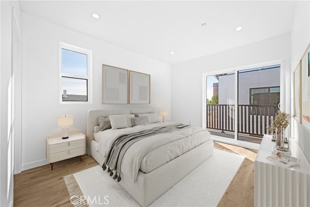 1342 Kingsley 1, Los Angeles, CA 90027