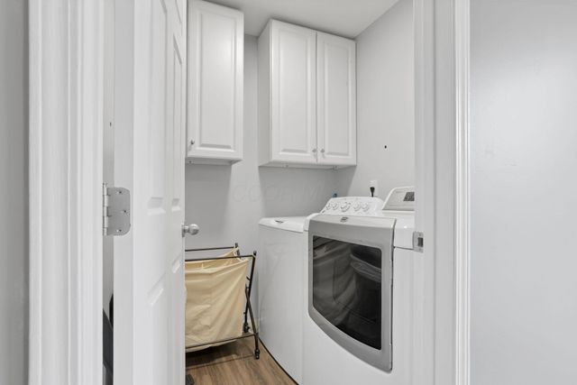 201 Autumn Ridge Circle, Pickerington, OH 43147