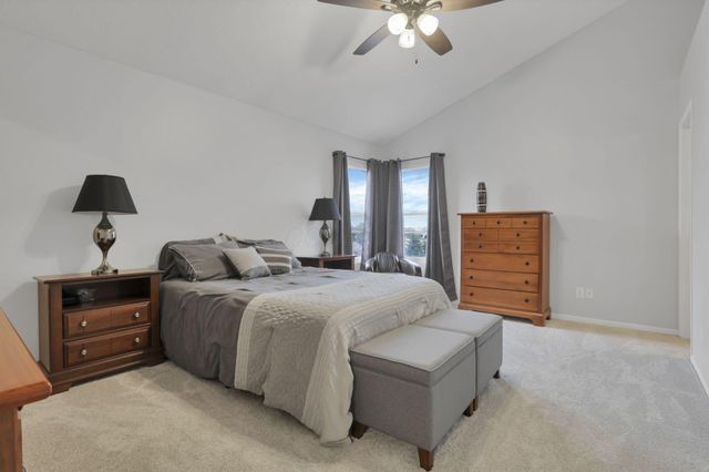 201 Autumn Ridge Circle, Pickerington, OH 43147