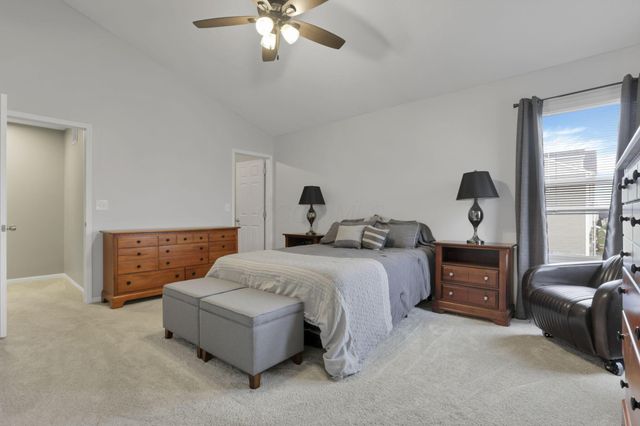 201 Autumn Ridge Circle, Pickerington, OH 43147