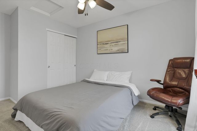 201 Autumn Ridge Circle, Pickerington, OH 43147