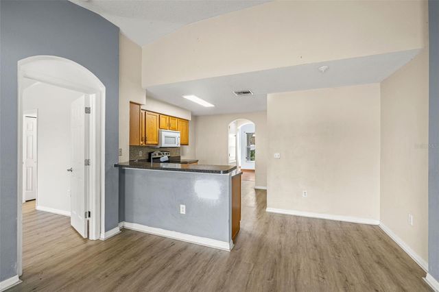 6114 SCHOOL HOUSE COURT, Wesley Chapel, FL 33545