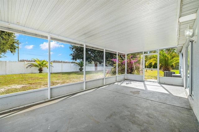 6114 SCHOOL HOUSE COURT, Wesley Chapel, FL 33545