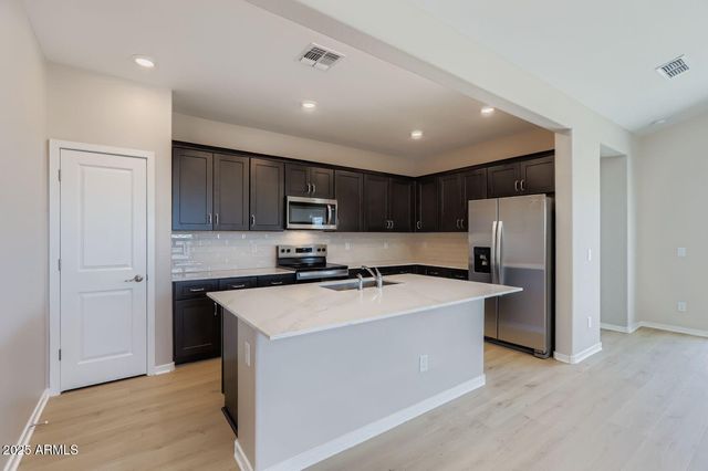 36763 W SANTA MARIA Street, Maricopa, AZ 85138