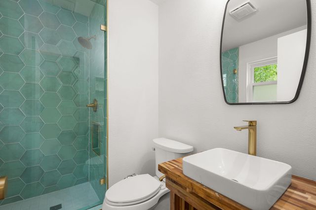 8503 Cornwall DR, Austin, TX 78748