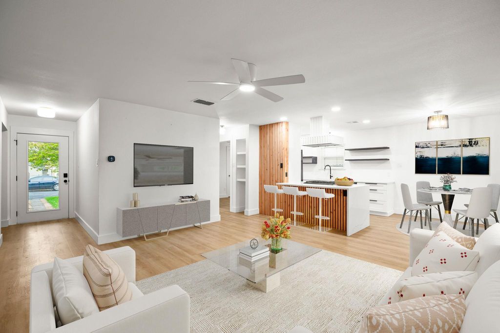 8503 Cornwall DR, Austin, TX 78748