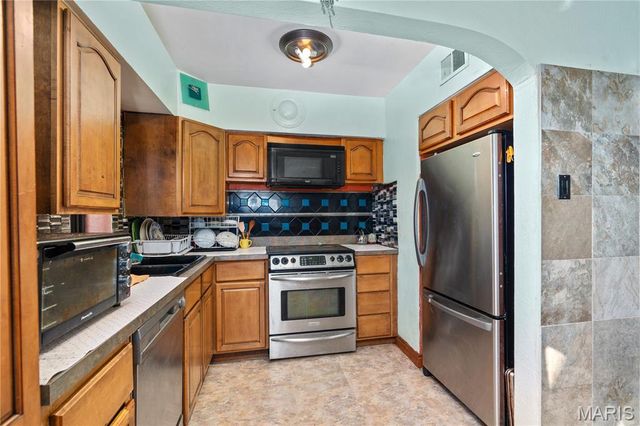701 Garlyn Court, St Louis, MO 63123