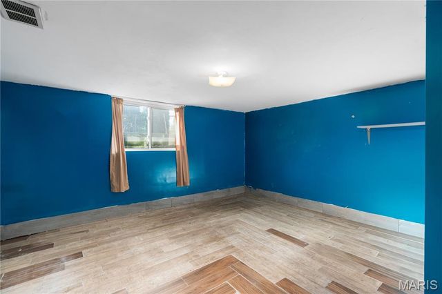 701 Garlyn Court, St Louis, MO 63123