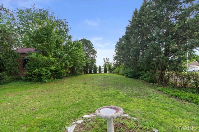701 Garlyn Court, St Louis, MO 63123