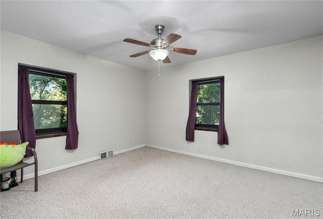 701 Garlyn Court, St Louis, MO 63123