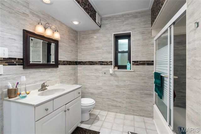 701 Garlyn Court, St Louis, MO 63123