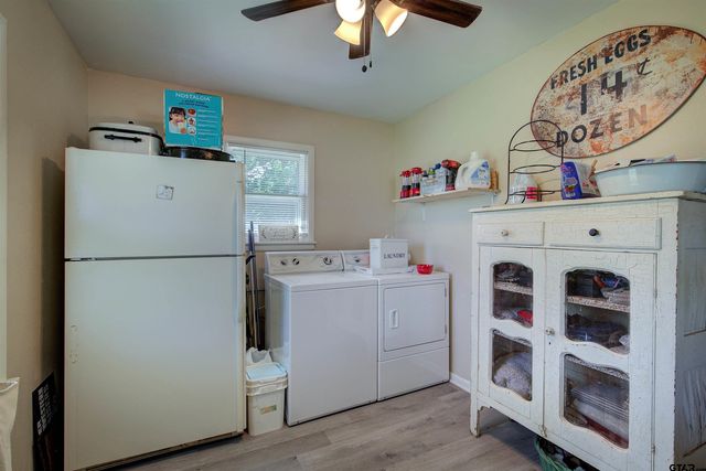 1010 N Main, Winnsboro, TX 75494