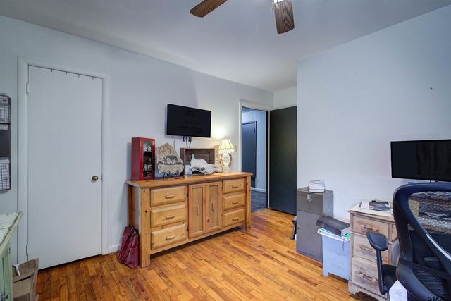 1010 N Main, Winnsboro, TX 75494