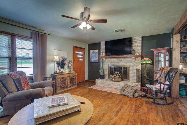 1010 N Main, Winnsboro, TX 75494