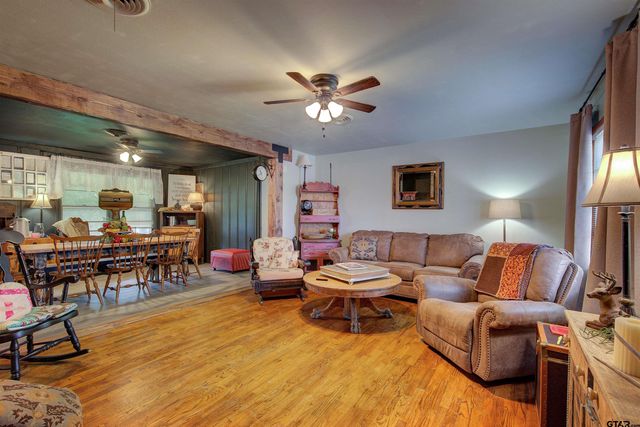 1010 N Main, Winnsboro, TX 75494