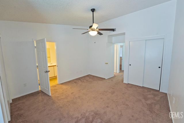 6513 Pine View Drive, Bakersfield, CA 93307