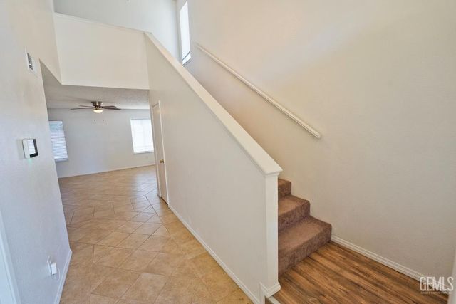 6513 Pine View Drive, Bakersfield, CA 93307