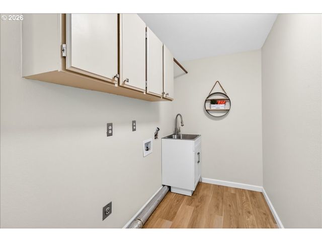 3360 Nw 178TH Ave, Portland, OR 97229