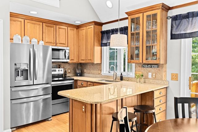 72 Papermill Rd 72, Wareham, MA 02576