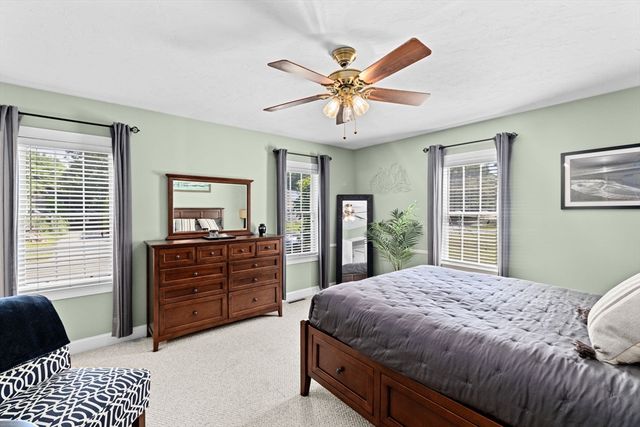 72 Papermill Rd 72, Wareham, MA 02576