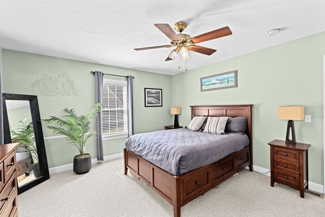 72 Papermill Rd 72, Wareham, MA 02576