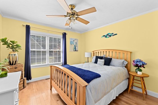 72 Papermill Rd 72, Wareham, MA 02576