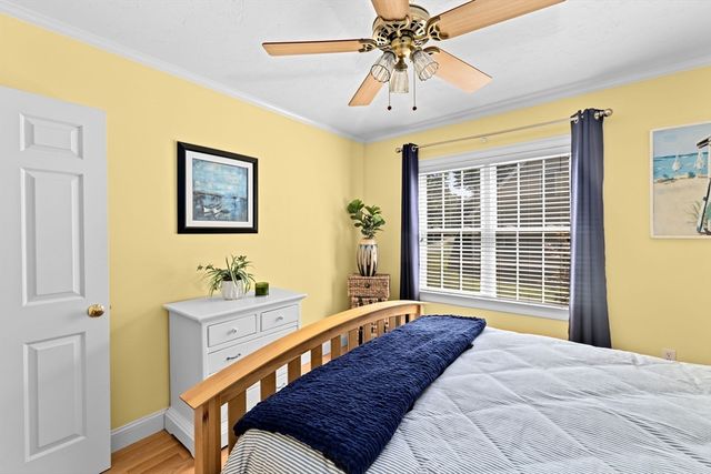 72 Papermill Rd 72, Wareham, MA 02576