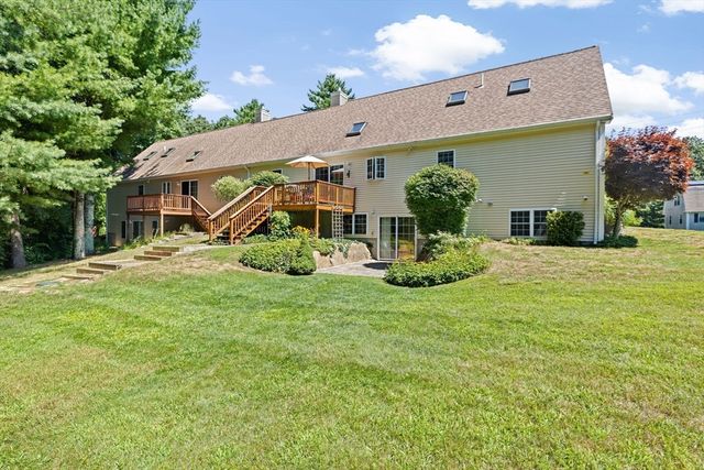 72 Papermill Rd 72, Wareham, MA 02576