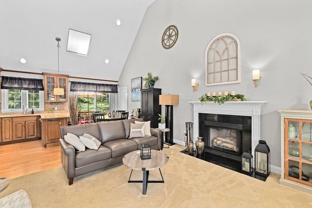 72 Papermill Rd 72, Wareham, MA 02576